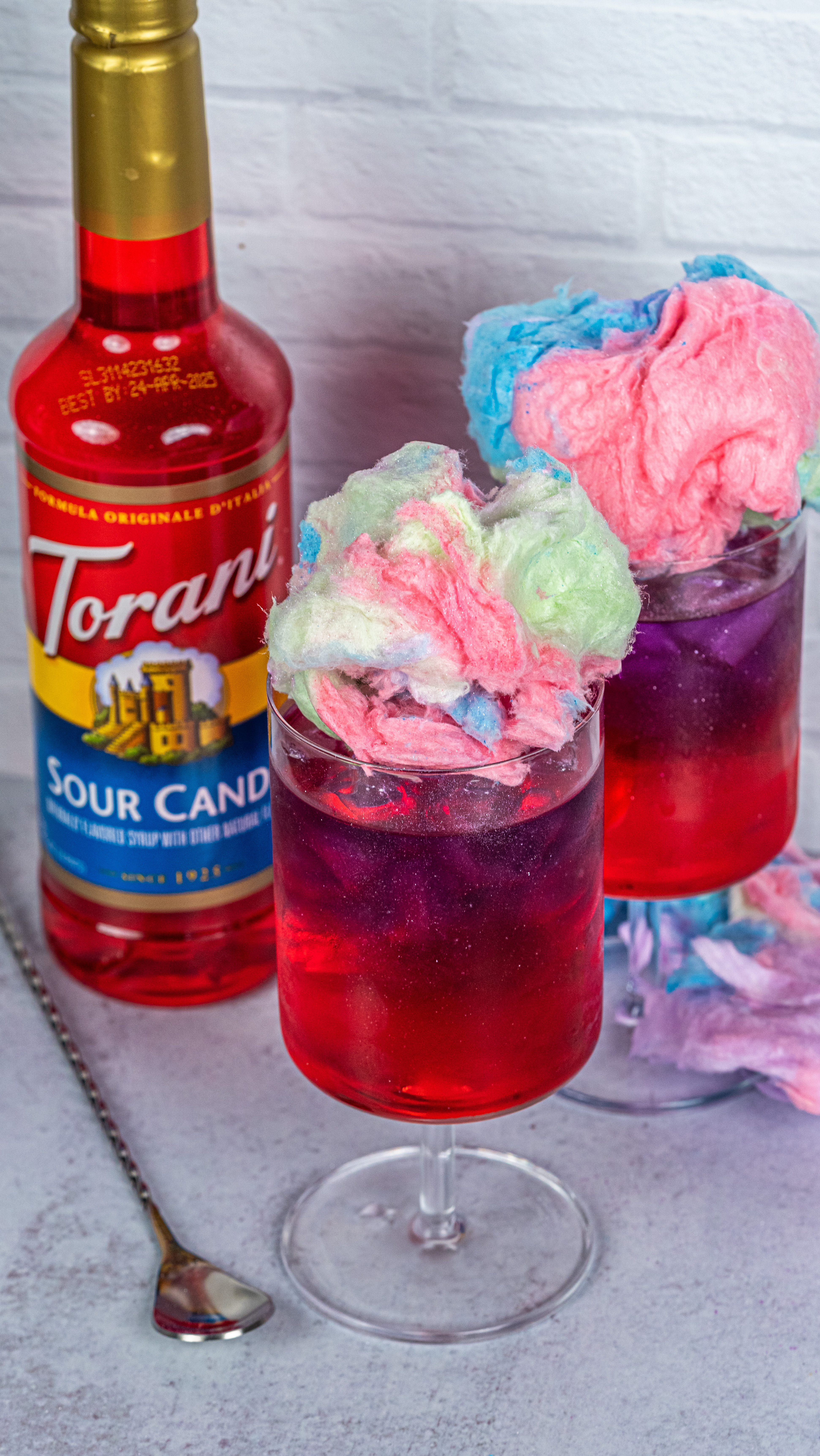 Cotton Candy Gin & Tonic