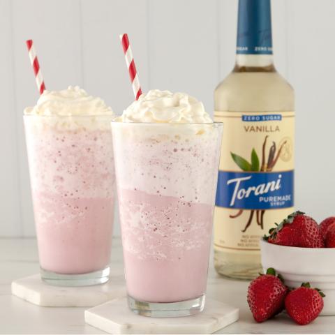 Keto Vanilla Strawberry Cheesecake Shake